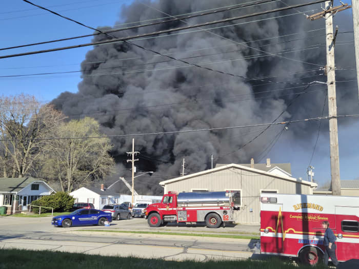 Fire at recycling warehouse prompts evacuation order in eastern Indiana ...