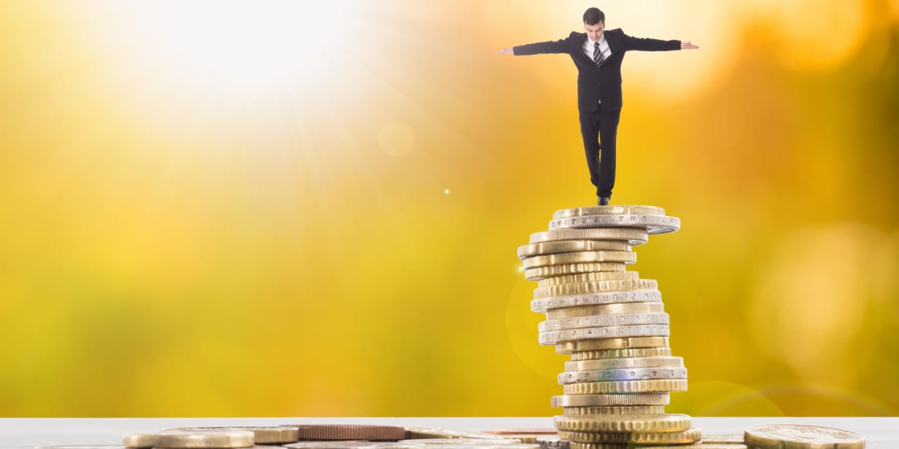marketwatch.com - Beth Pinsker - Take a cue from the rich: Do a midyear financial check-in