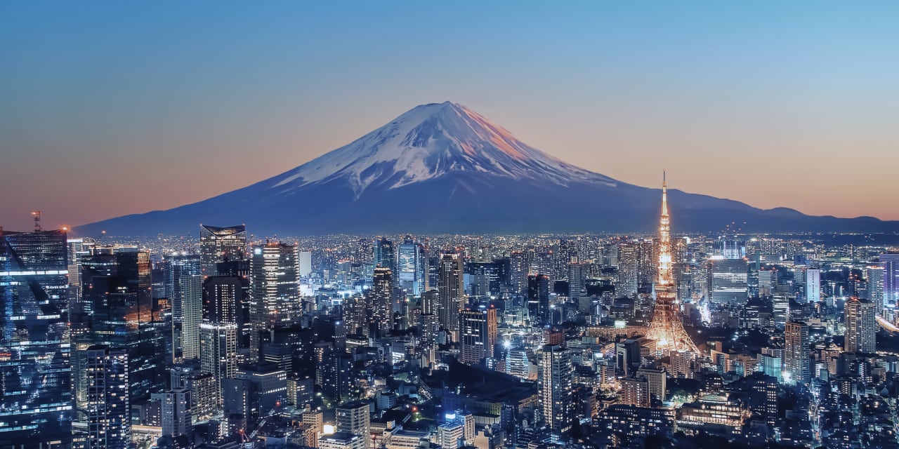 Buffett is buying in Japan. This overseas value-stock fund is also making bets there. Is it a good way to diversify?
