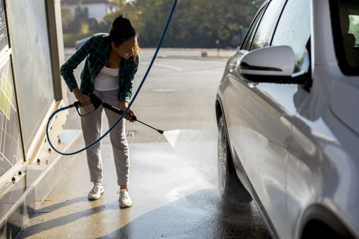 Car Washing Tips: How to Make Your Vehicle Look Like New