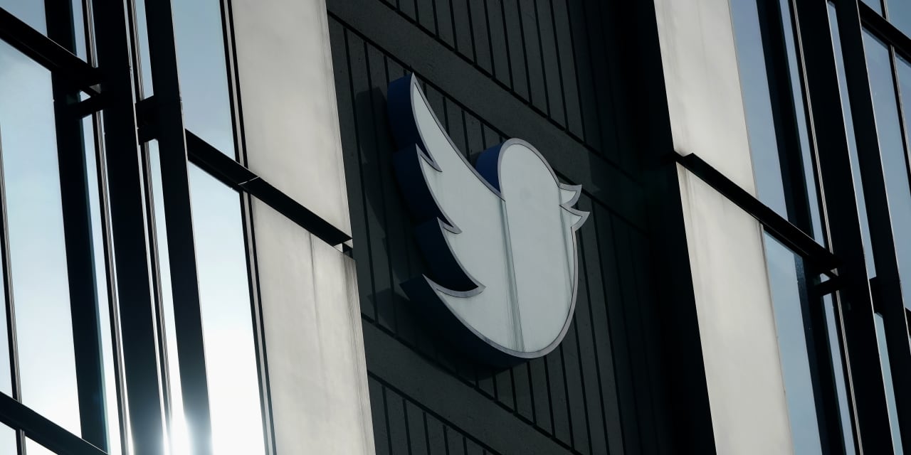 Twitter workers sue over unpaid bonuses they were promised