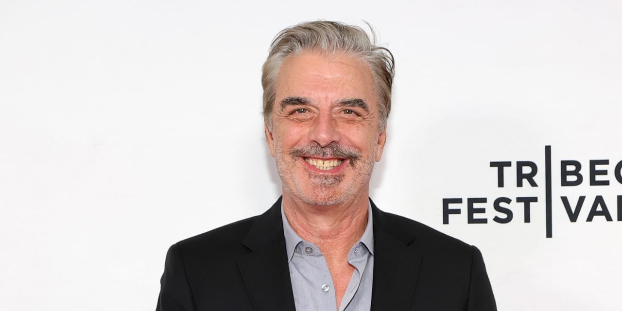 ‘Sex and the City’ star Chris Noth is selling his ‘breathtaking’ Greenwich ...