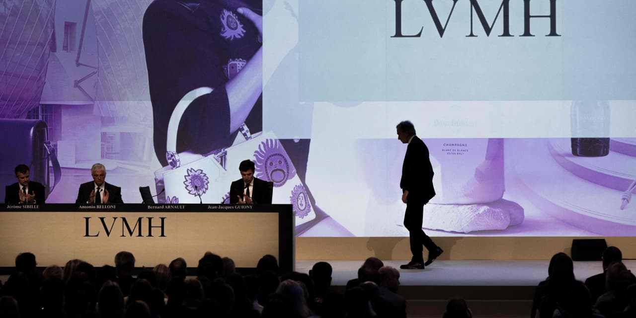 LVMH breaks into world top 10 as market cap nears $500 billion, ET