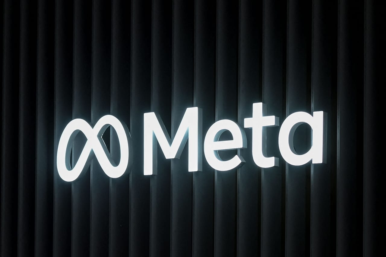 Meta’s stock hits a record high as Mark Zuckerberg goes on an AI hiring spree