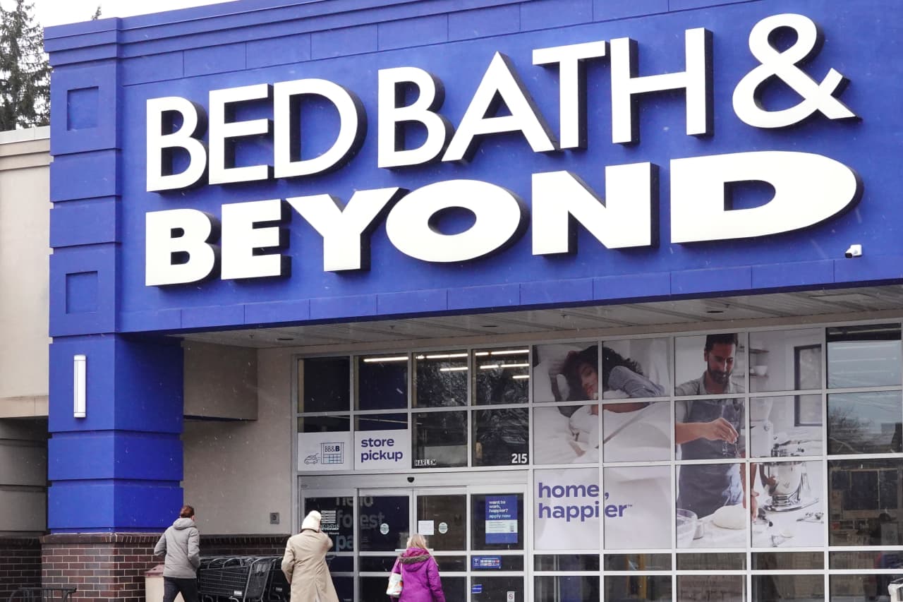 Bed Bath & Beyond's stores have always been chaotic. Now it's