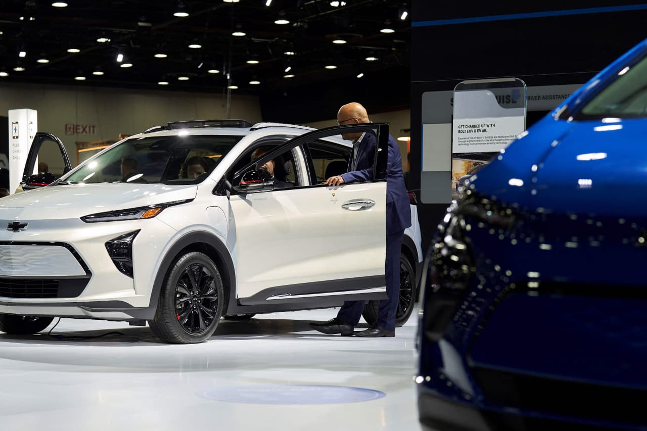 GM Is Bringing Back The Bolt. What Do We Know So Far About The Updated ...