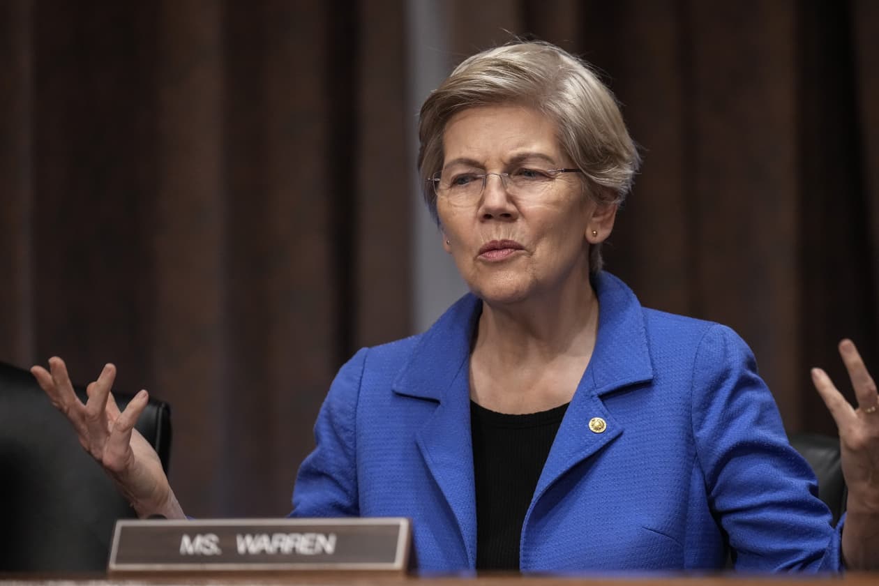 Our medical system is a mess,' Elizabeth Warren tells Capitol Hill 
