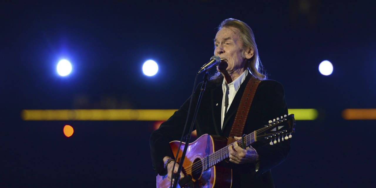 Legendary Canadian folk singer Gordon Lightfoot dies at 84