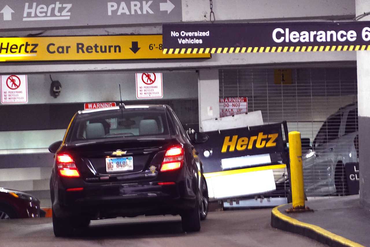 Hertz’s stock slammed by wider-than-expected loss after company sold off 30,000 EVs