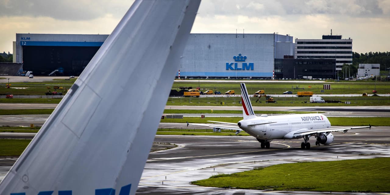 Air France-KLM reduce el pronóstico de capacidad antes del ajetreado verano