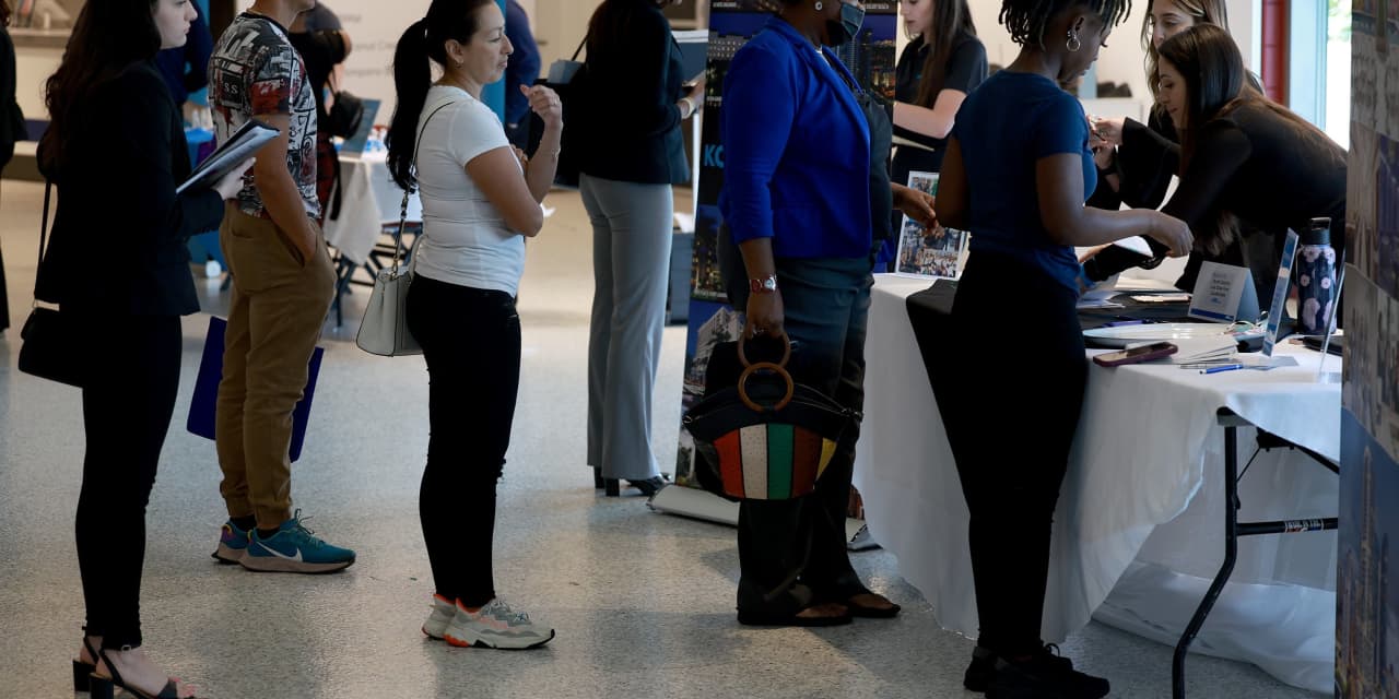 Jobless claims recede from 3-month high, but unemployment filings jump for federal workers