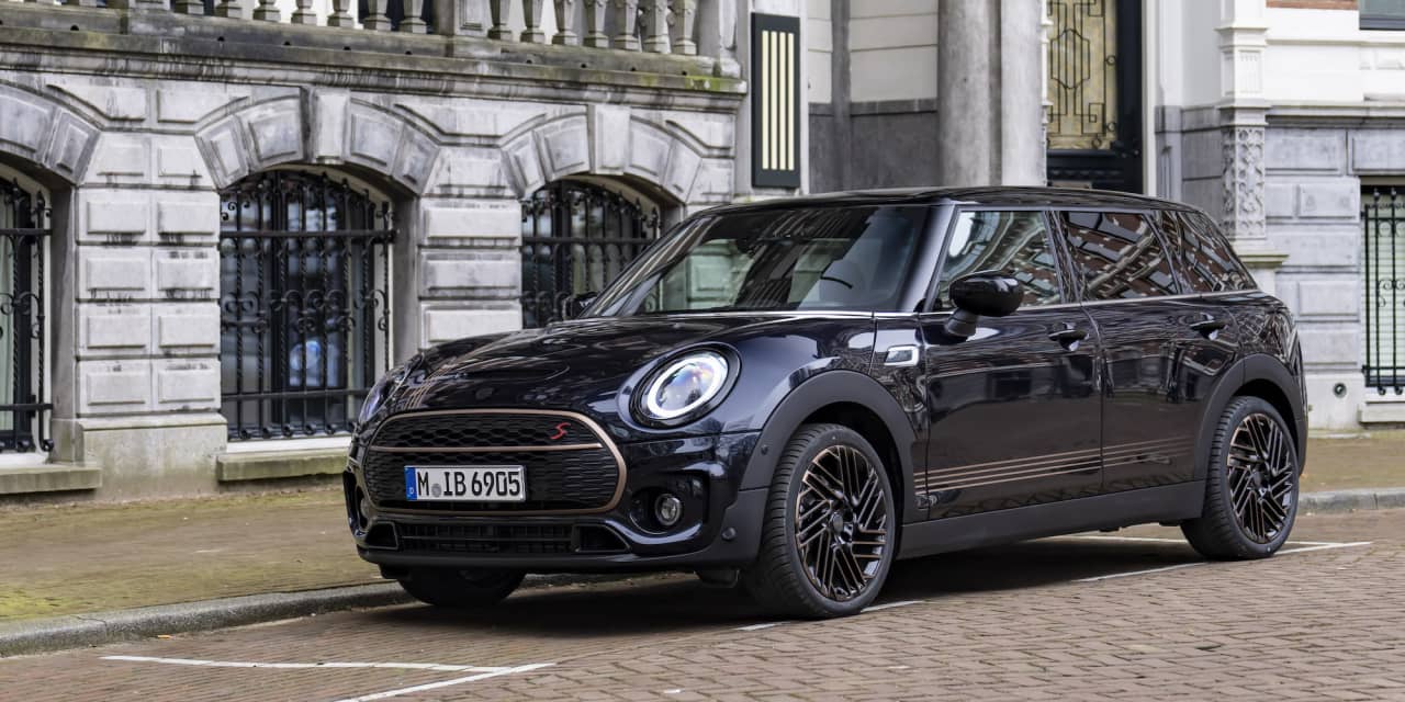 El Mini Clubman 2024 es ágil y receptivo, pero con más espacio y practicidad