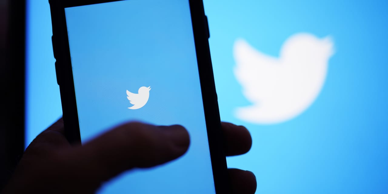 Is Twitter down?  Thousands of users are complaining about problems with the social media app