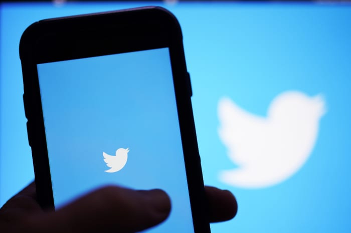 Google reportedly culls tweet links from search results after Elon Musk  announces daily 'rate limit' for Twitter users - MarketWatch