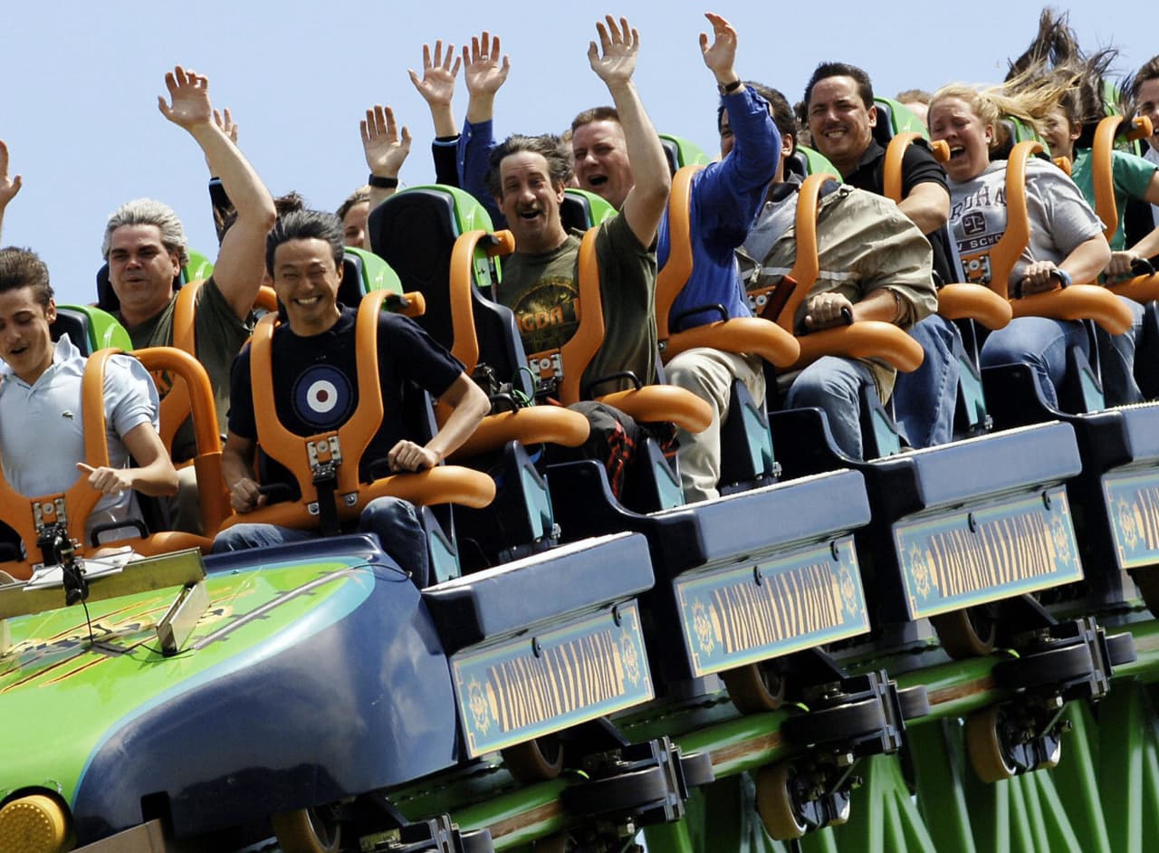 Cedar Fair And Six Flags Agree To $8 Billion Merger Of Equals - MarketWatch