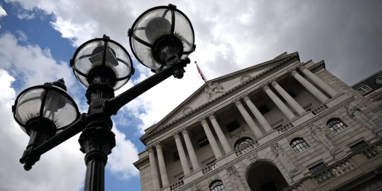 El Banco de Inglaterra logró su 12° tasa consecutiva y ya no espera recesión