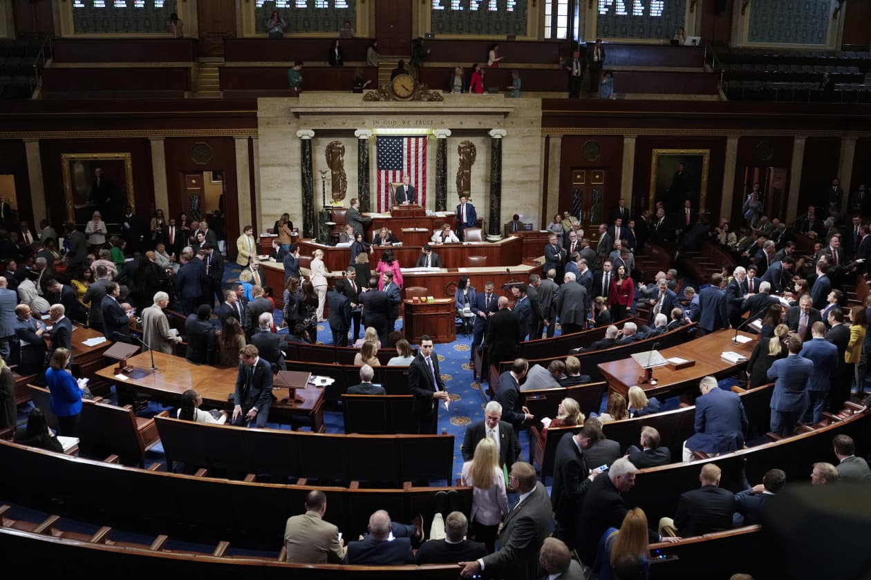 House Republicans pass new asylum restrictions as Title 42 ends; Biden ...