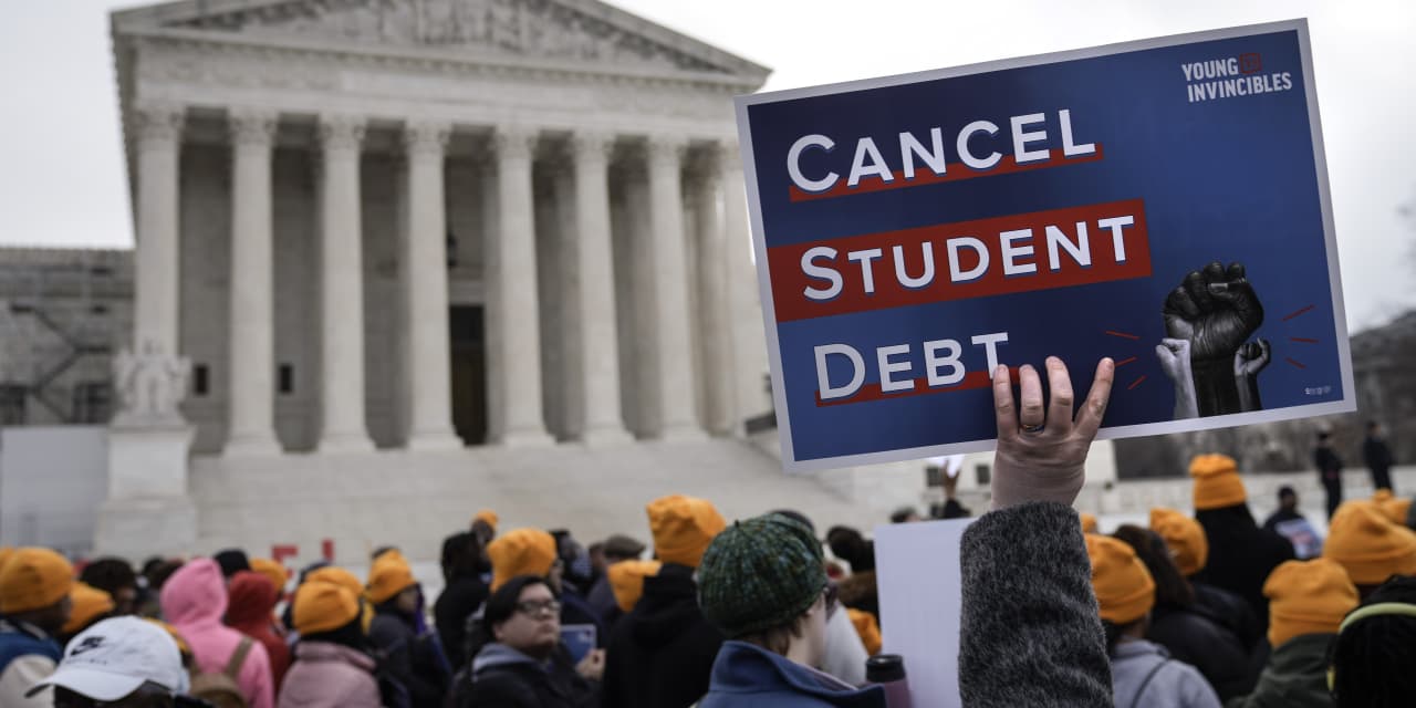 Supreme Court knocks down Biden’s student-debt forgiveness plan