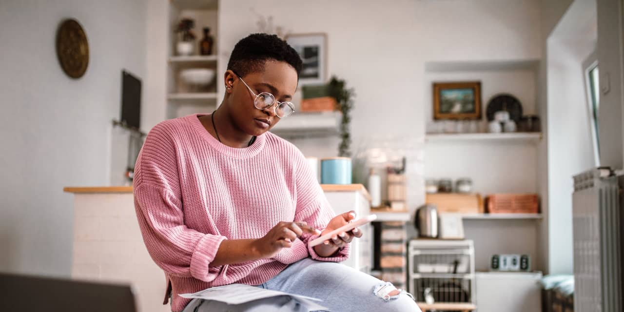 6 things student loan borrowers need to consider now before loan payments are due in October - Vimarsana News