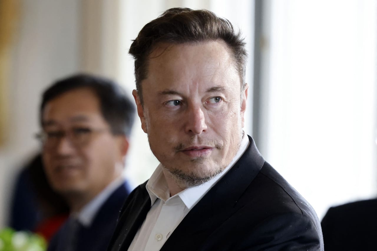 Here's what Elon Musk has to say about becoming the richest person in the  world - MarketWatch