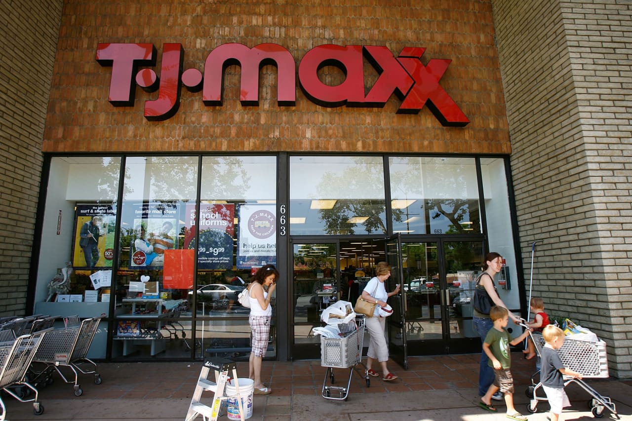 TJ Maxx parent’s earnings show discount clothes and home goods are still in high demand