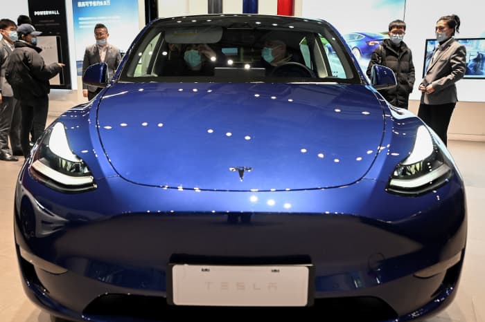 Tesla Model Y is the first electric vehicle to be the world's best-selling  car - MarketWatch