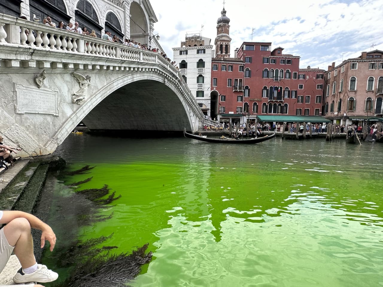 Fluorescein Turned Venice Grand Canal Green, Officials Say - The New York  Times