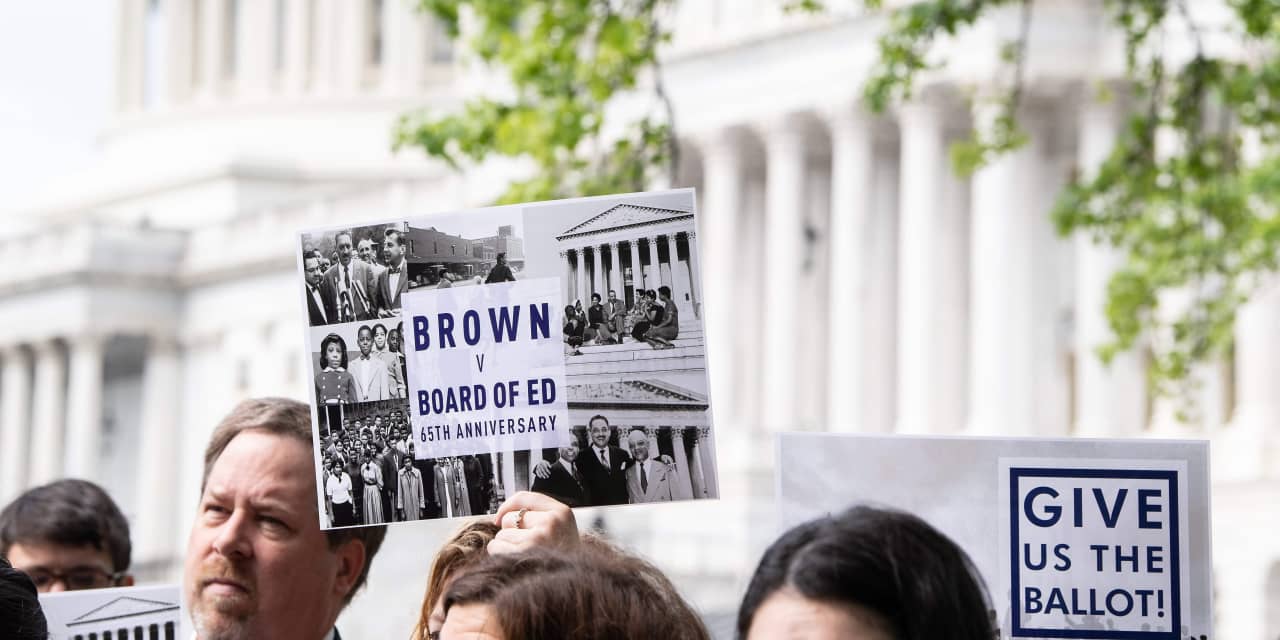 South Carolina civil-rights leaders want Supreme Court to rename 1954 case Brown v. Board of Education