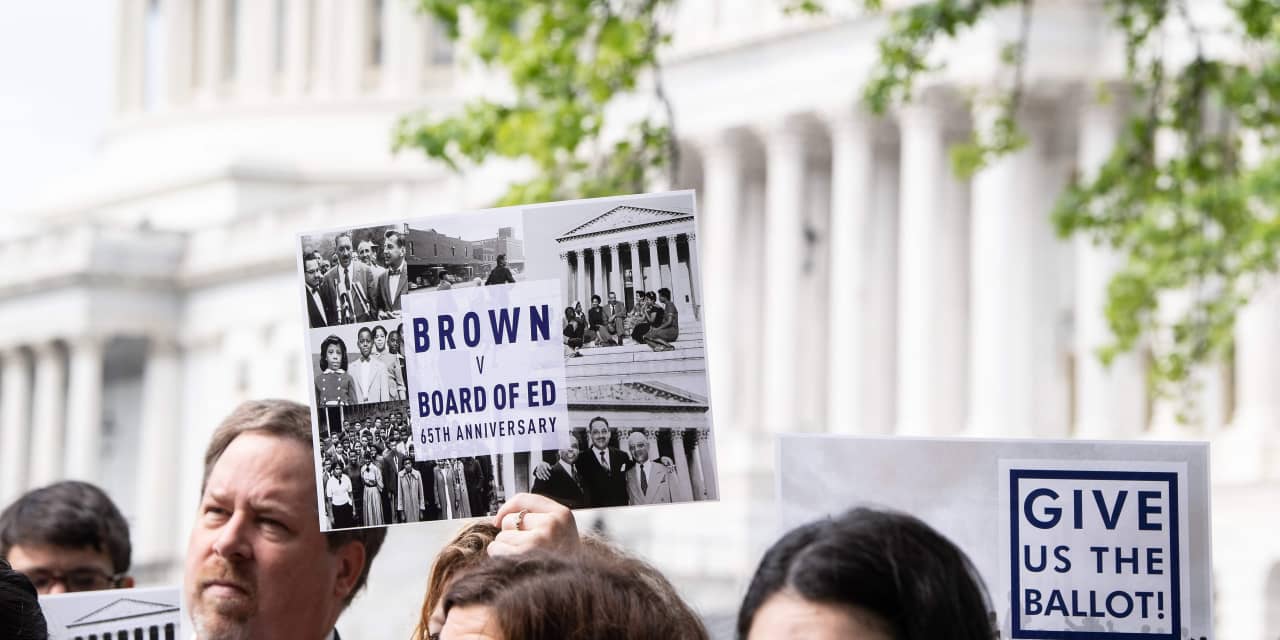 South Carolina civil-rights leaders want Supreme Court to rename 1954 case Brown v. Board of Education