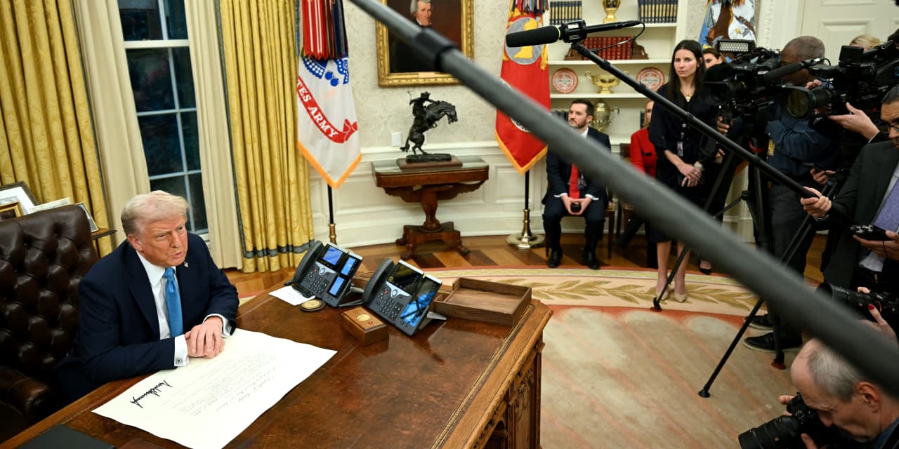 Trump tariffs on Canada, Mexico and China to start Saturday. Here’s why ...