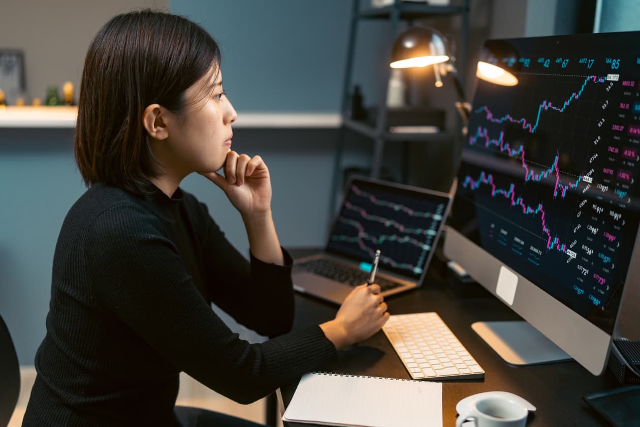 As SEC brings charges against Binance and Coinbase — watch out for three  red flags before investing in crypto - MarketWatch