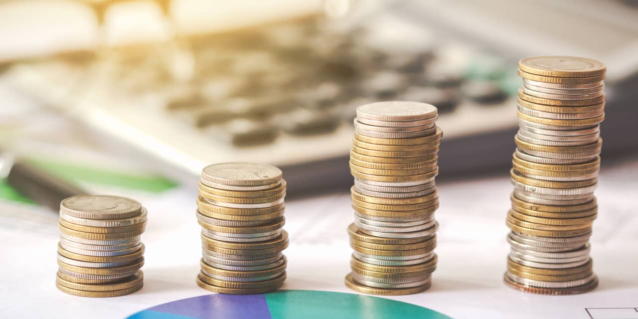 I have $135K, and this is what a financial adviser wants to charge. Is it fair? - Vimarsana News