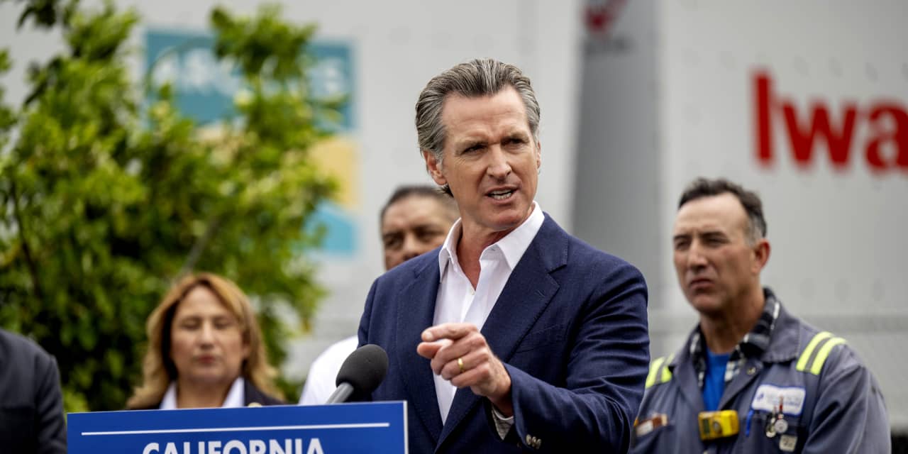 Newsom says he'll sign California climate-transparency laws targeting big business - Vimarsana News
