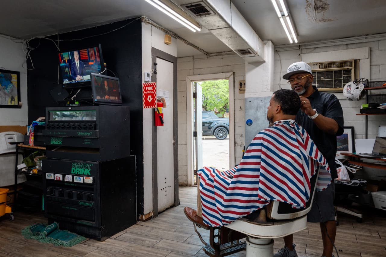 Consumer confidence improves in March as brighter job-market view outweighs surging costs amid Iran war