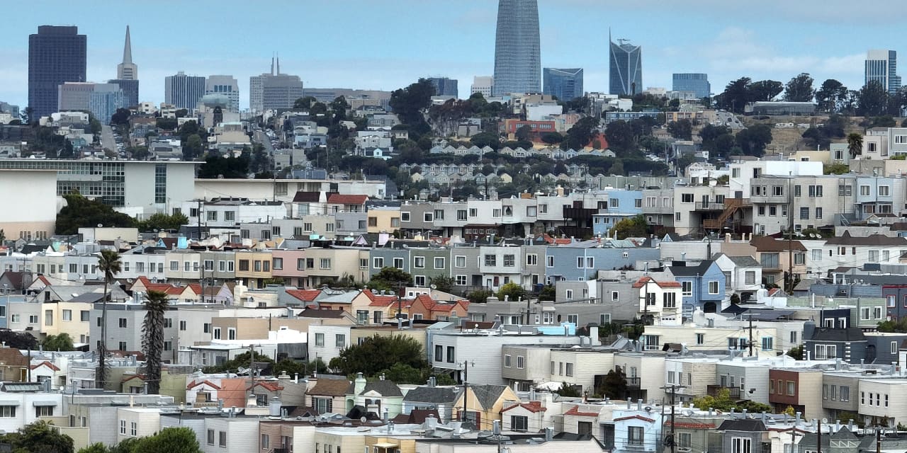 Los propietarios de San Francisco tomaron prestados $9 mil millones de Wall Street.  Ahora quieren grandes recortes de impuestos de una ciudad en problemas.