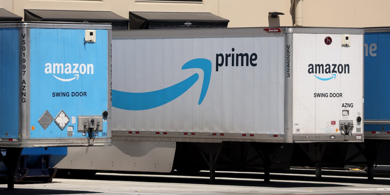 Amazon stock delivers longest monthly win streak since before COVID