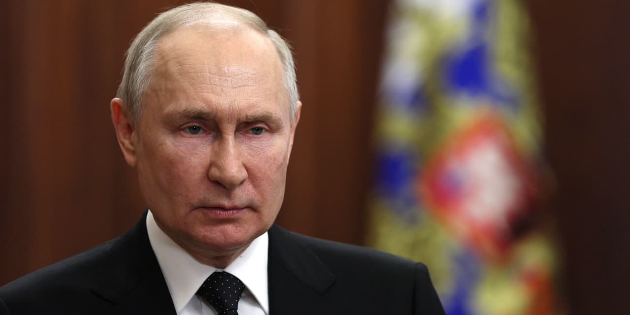 ¿Qué sigue para el mercado de valores después de que el fallido motín de Wagner en Rusia debilite a Putin?