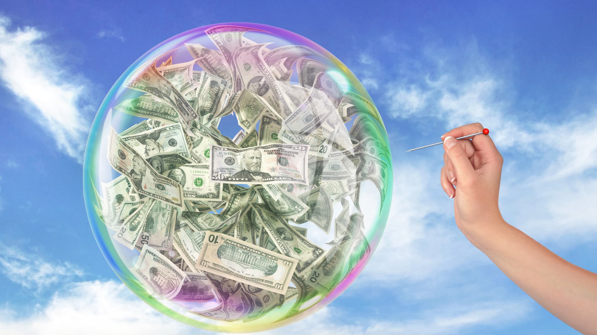 Экономический пузырь. Денежный пузырь. Пузырь из денег. Экономический пузырь картинки. Пузыри на финансовых рынках.