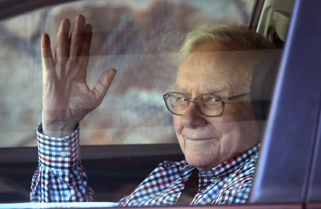 ‘Oracle of Omaha continues to deliver’: An analyst praises Warren Buffett, Berkshire Hathaway