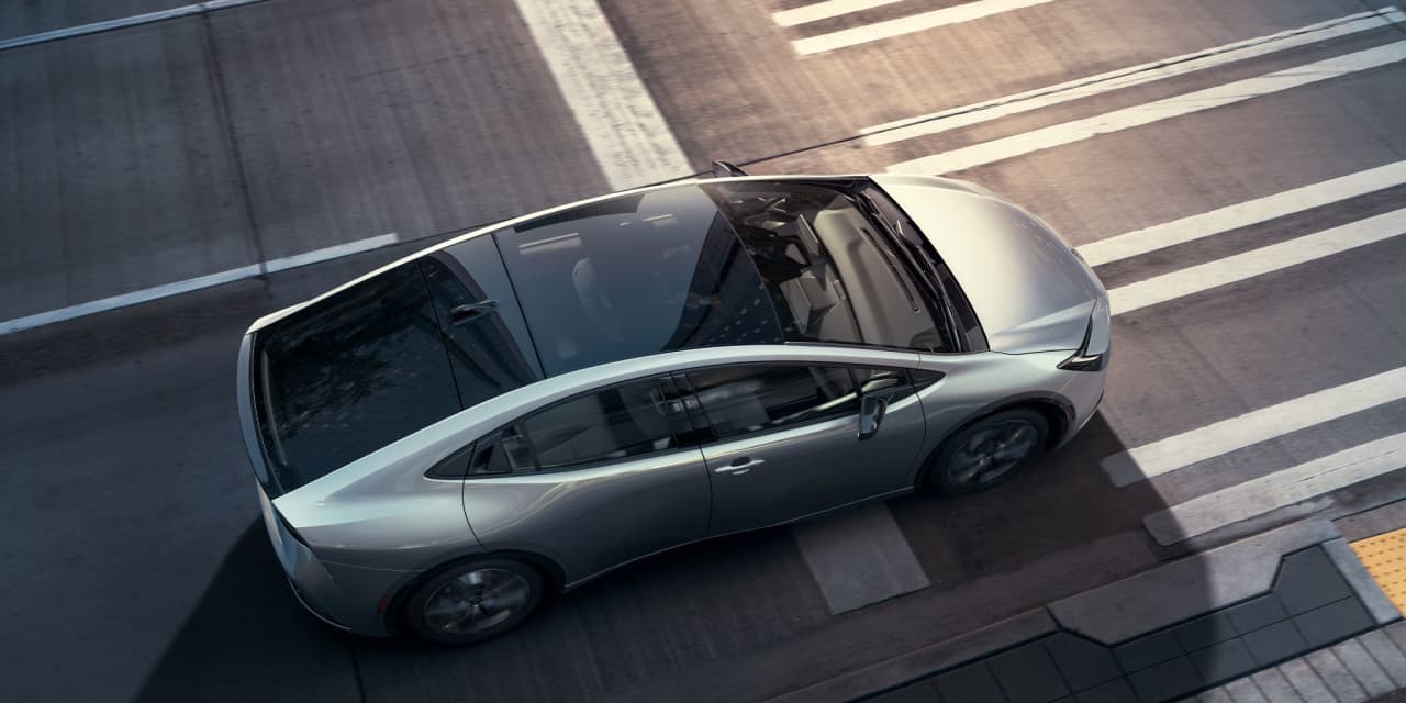 Here’s the definitive list of the most popular cars, trucks, SUVs, and EVs to buy in 2024.