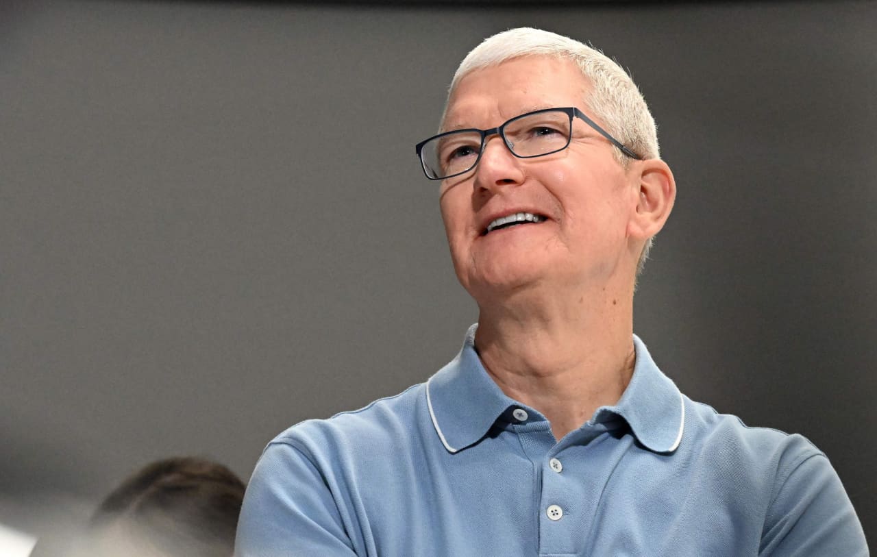 Apple just did something unusual. Can it help the stock amid growth woes?