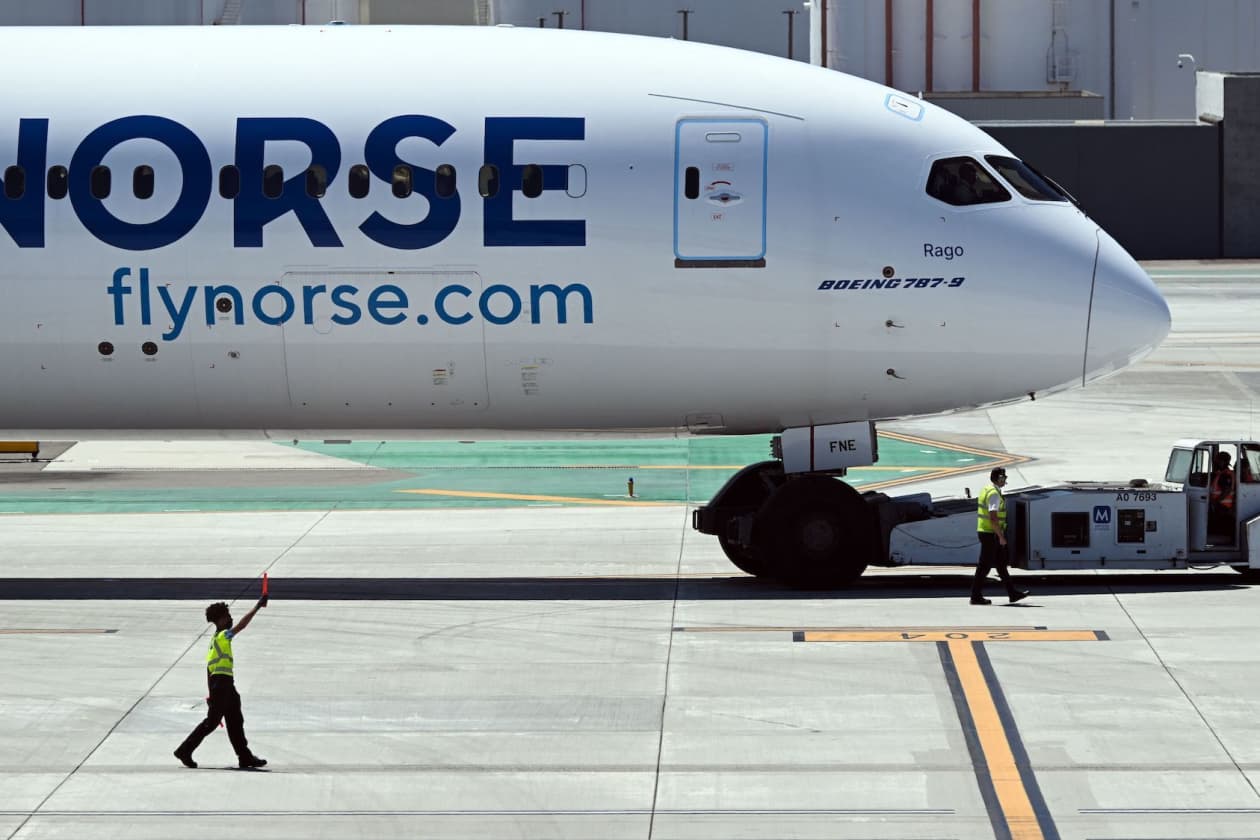 What to know before you book a flight on one of those lowcost