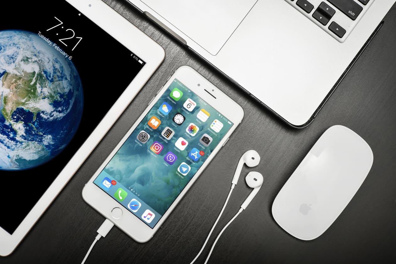 Apple's price hikes suggest inflation won't slow quickly, even as gas gets cheaper