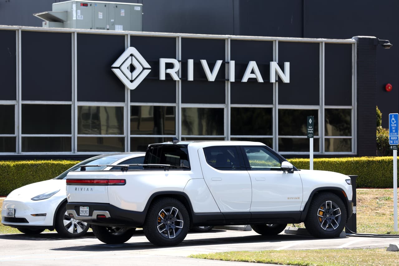 Rivian’s stock rallies after EV deliveries beat by wide margin