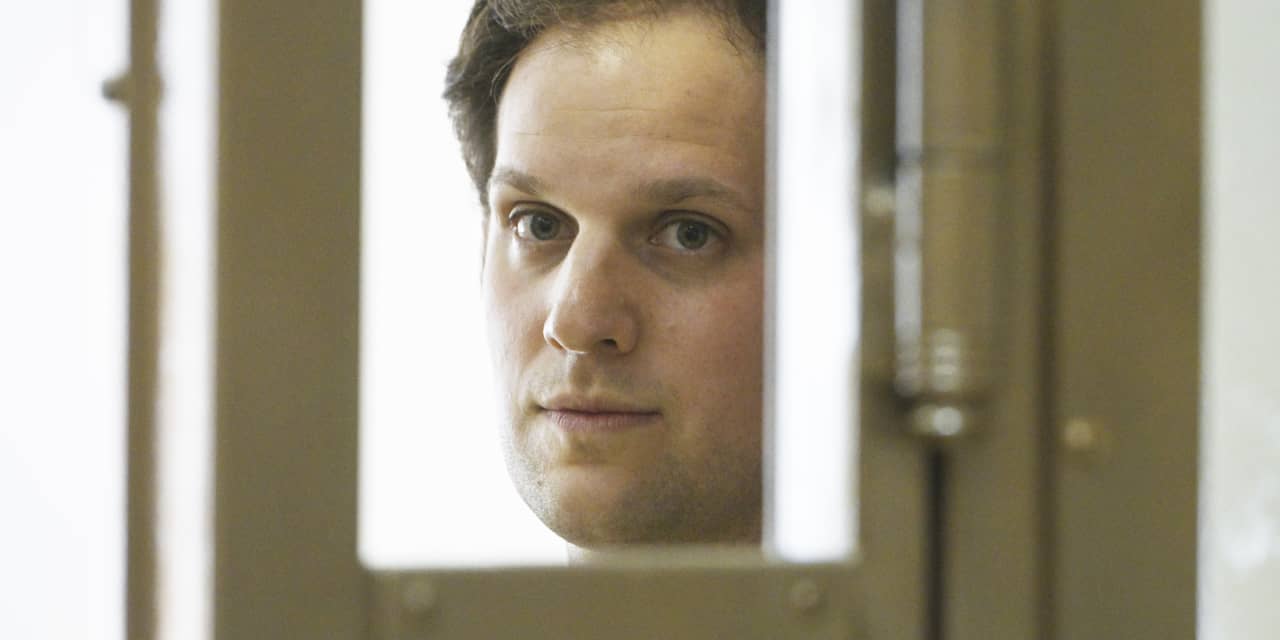 Lawyers for jailed WSJ reporter Evan Gershkovich ask U.N. to declare he’s wrongly detained