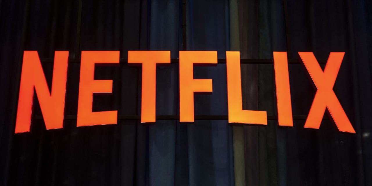 Netflix drops basic streaming plan in push for more users of ad-supported plan - Vimarsana News