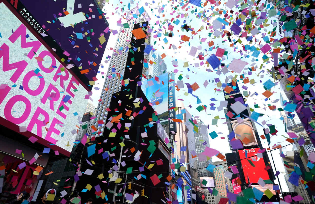 Stock investors head into November saying thanks to a market that keeps on giving