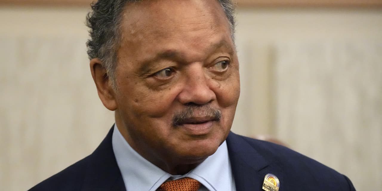 Jesse Jackson stepping down as leader of civil-rights organization Rainbow PUSH - Vimarsana News
