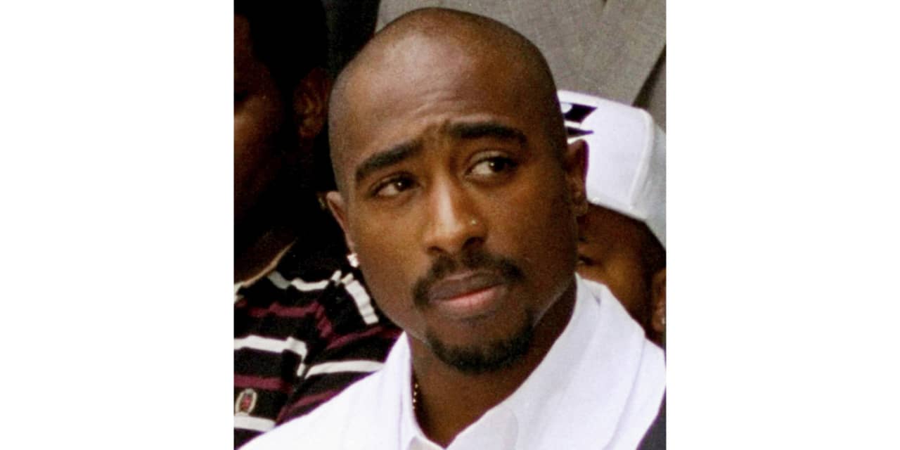 Las Vegas police serve search warrant in 1996 Tupac Shakur murder case - Vimarsana News
