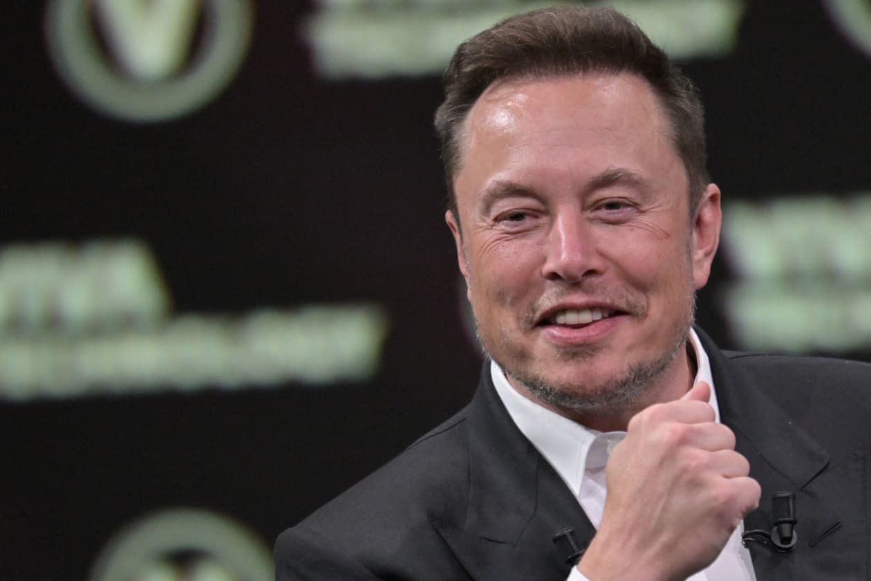 Elon Musk Just Killed Tesla Dojo: Was It A Huge Mistake? - 1zpnmul